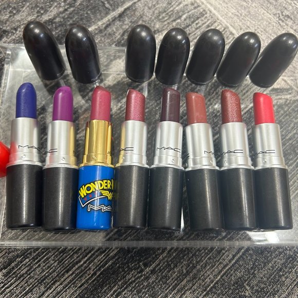 MAC Lipstick bundle - Purple - Pink Tones + Special Edition Wonder Woman - Picture 3 of 6